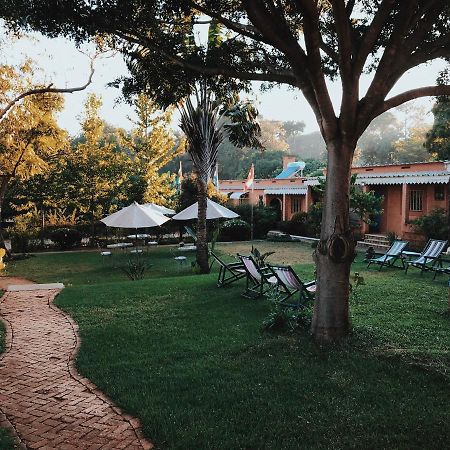 Hotel Mahavelo Antananarivo Exterior photo